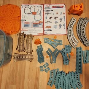 Thomas & Friends Track Master Blue Mountain Track Bucket